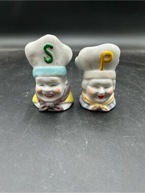 Vintage Ceramic happy chef Salt & Pepper Shakers - White with Yellow & Green